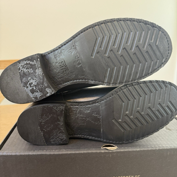 FRYE  10M “Veronica Bootie” Women’s Oiled Leather Waterproof Black Boot Riding - Picture 8 of 8